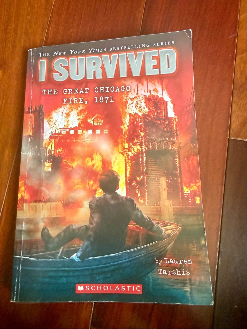 Scholastic I Survived The Great Chicago Fire, 1871 - Red & Orange Cover